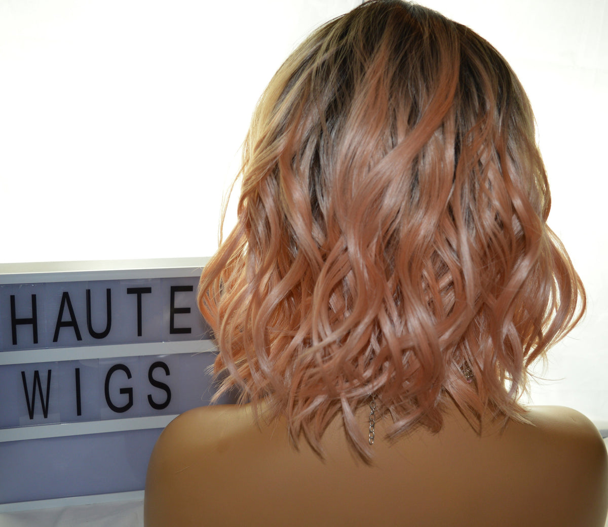 Ombre Peach Bob Wig: 12 Inch Wavy Human Hair Blend Wig with Bangs