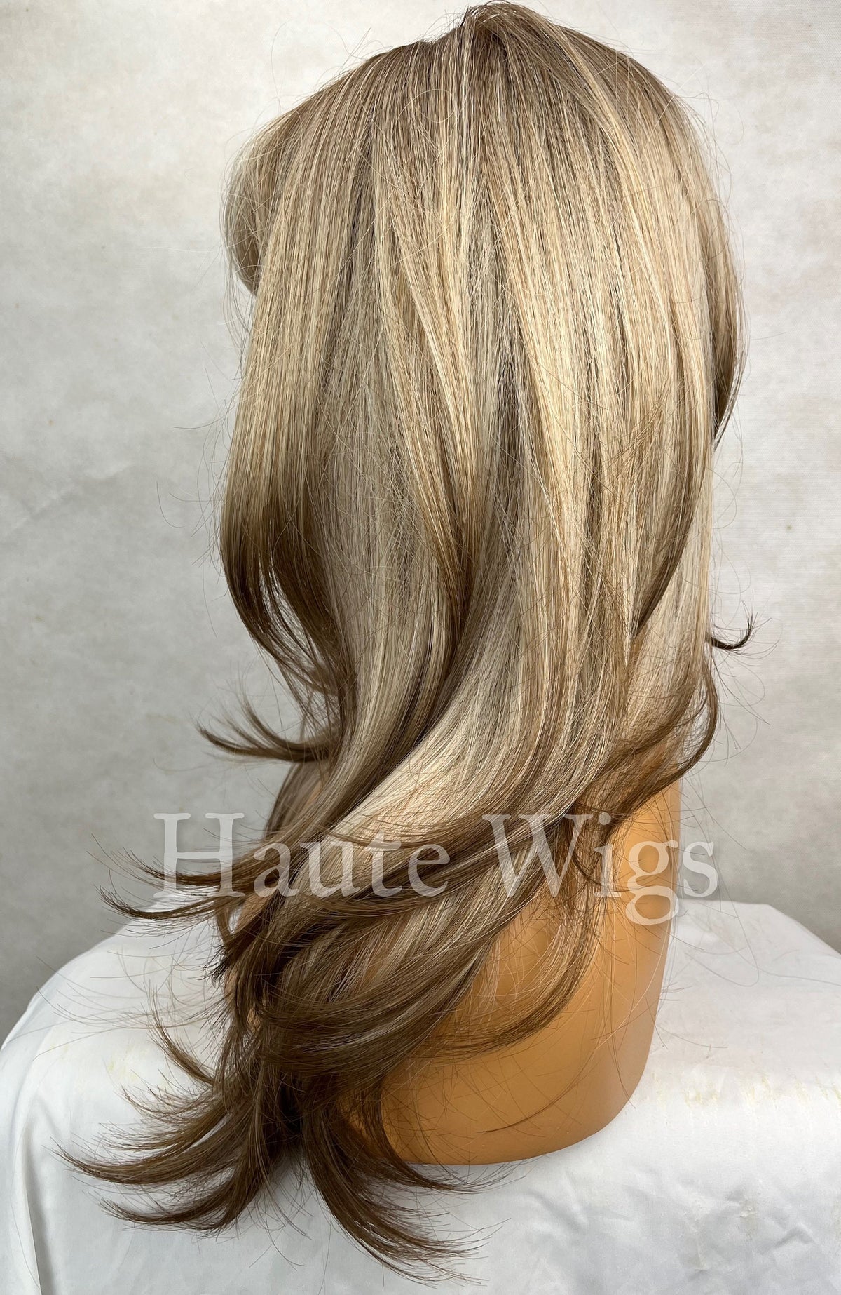 Chiffon - Womens Honey Blonde to Brown Ombré Wig Dip dye Streaks highlights Bangs / Fringe Layered No Lace Front realistic haute Wigs gift