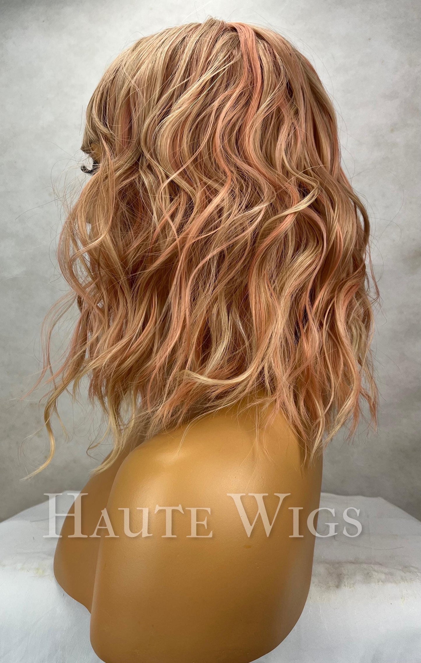 Ombre Peach Rose Gold Bob Wig: 14 Inch Wavy Synthetic Wig with Bangs