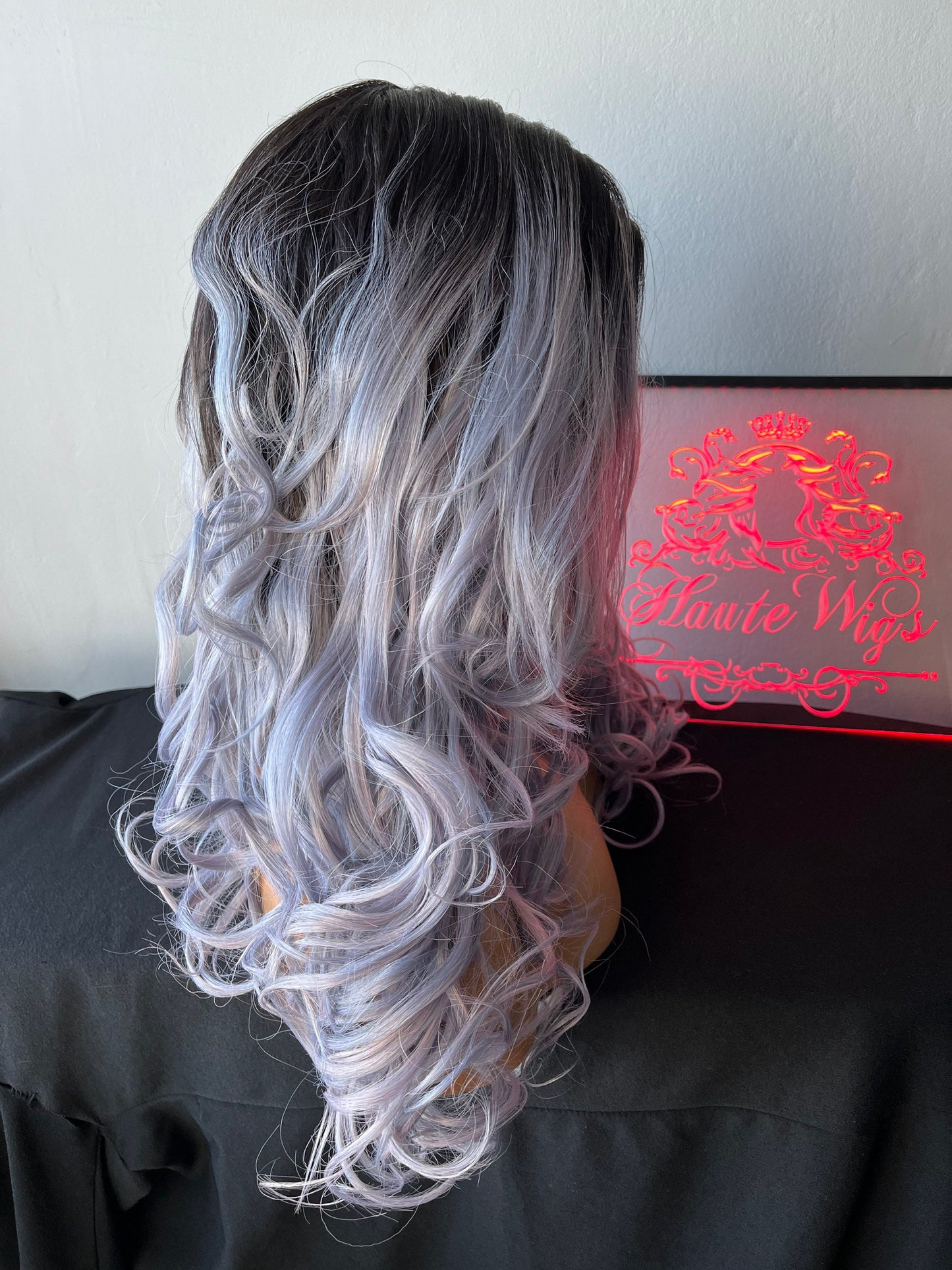 Wavy Long 22 Inch Human Hair synthetic Mix Blends Lace Front Womens Wig Silver Grey Ombre Brazilian Body Wave Ladies Style Wigs Side Parting