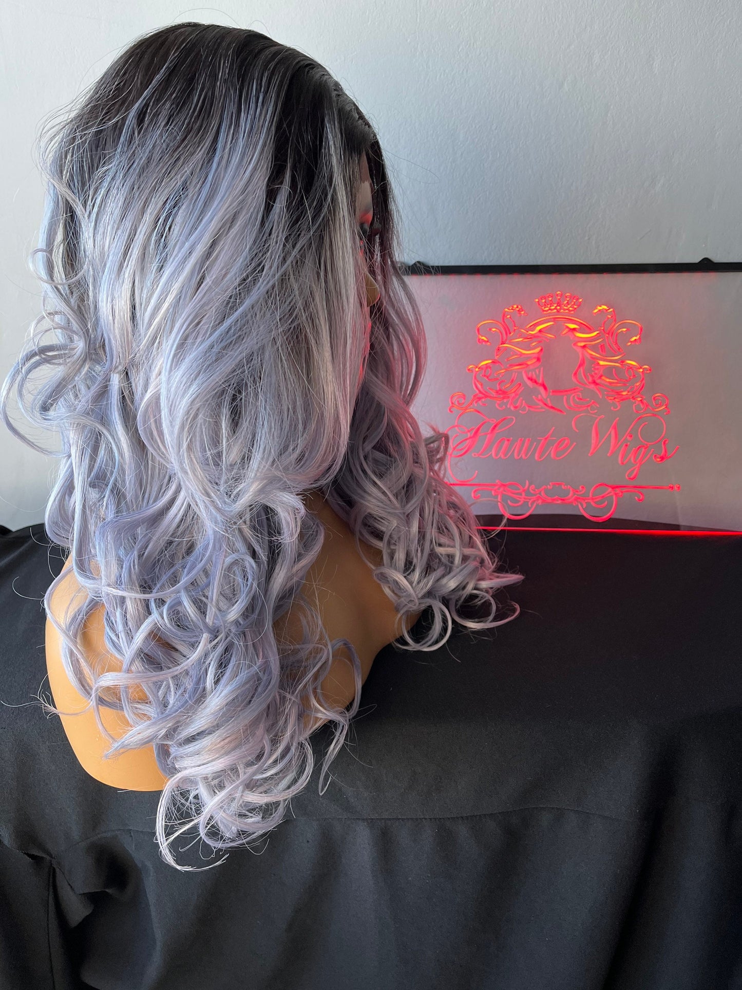 Wavy Long 22 Inch Human Hair synthetic Mix Blends Lace Front Womens Wig Silver Grey Ombre Brazilian Body Wave Ladies Style Wigs Side Parting
