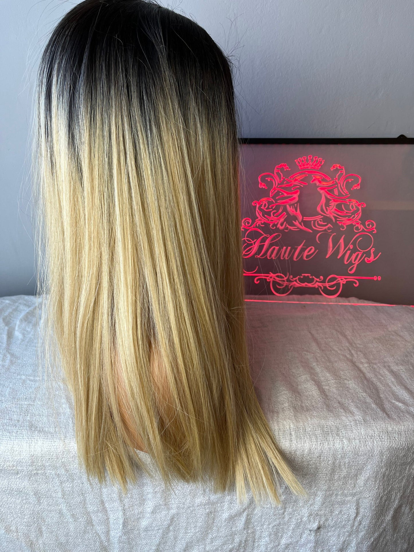 20 Inch Long Straight Blonde Dark Roots Ombre Wig Womens Ladies Lace Front Human Hair Synthetic Blend Wigs Center Parting
