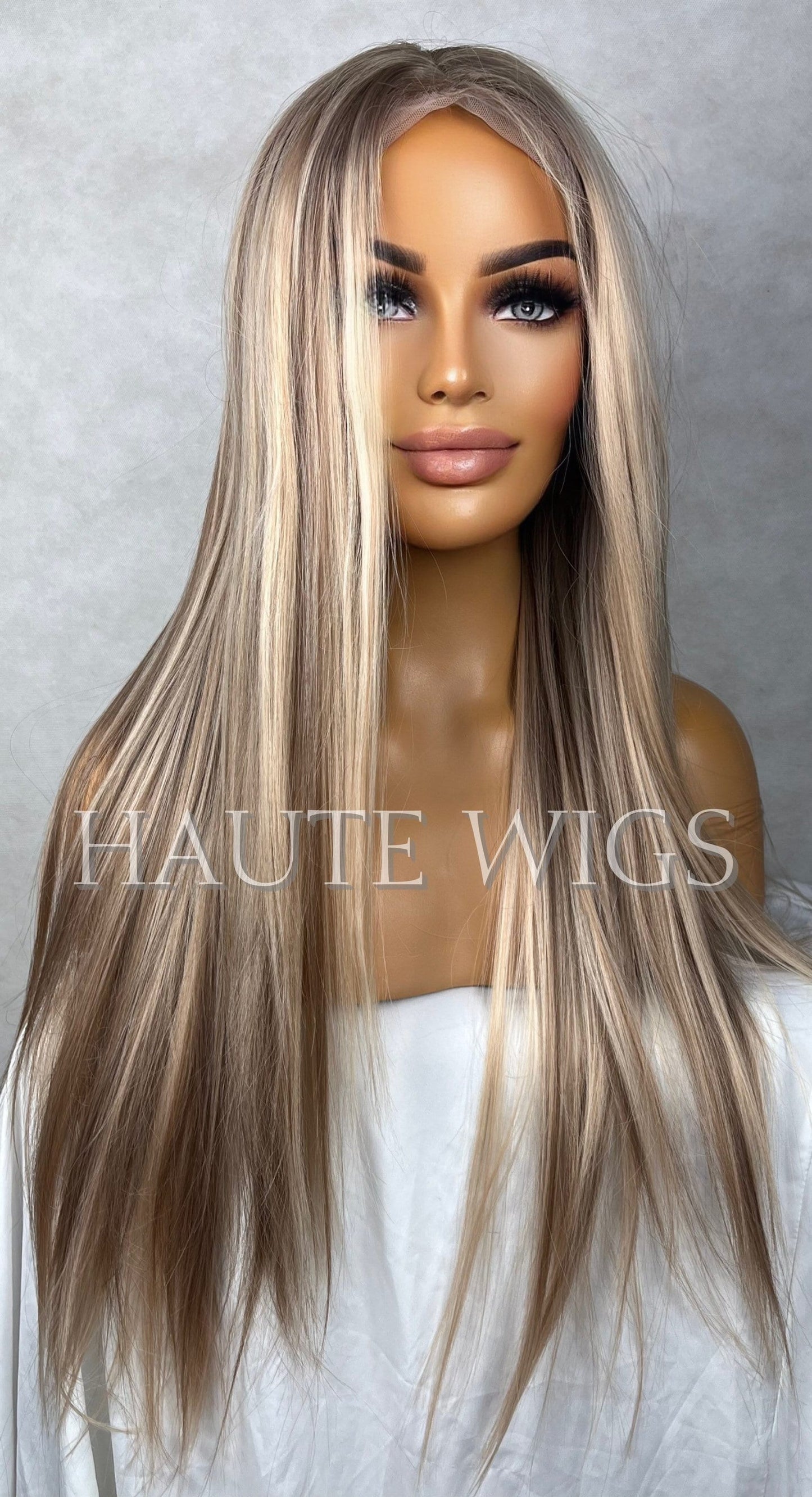 22 Inch Long Sexy Blonde Brown Wig Balayage Highlights Lowlights Womens Hair Lace Front Layered Christina Aguilera Dirrty inspired straight