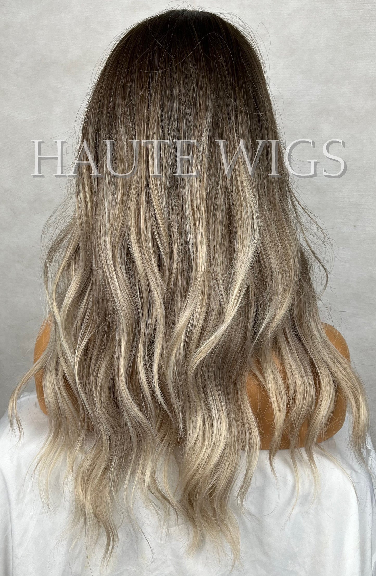 Wavy Beautiful 16 Inch Ash Blonde Cool Toned Dirty Ombre Brown Wig With Fringe Bangs Center Parting Short BOB Curly Synthetic Hair Wigs Gift