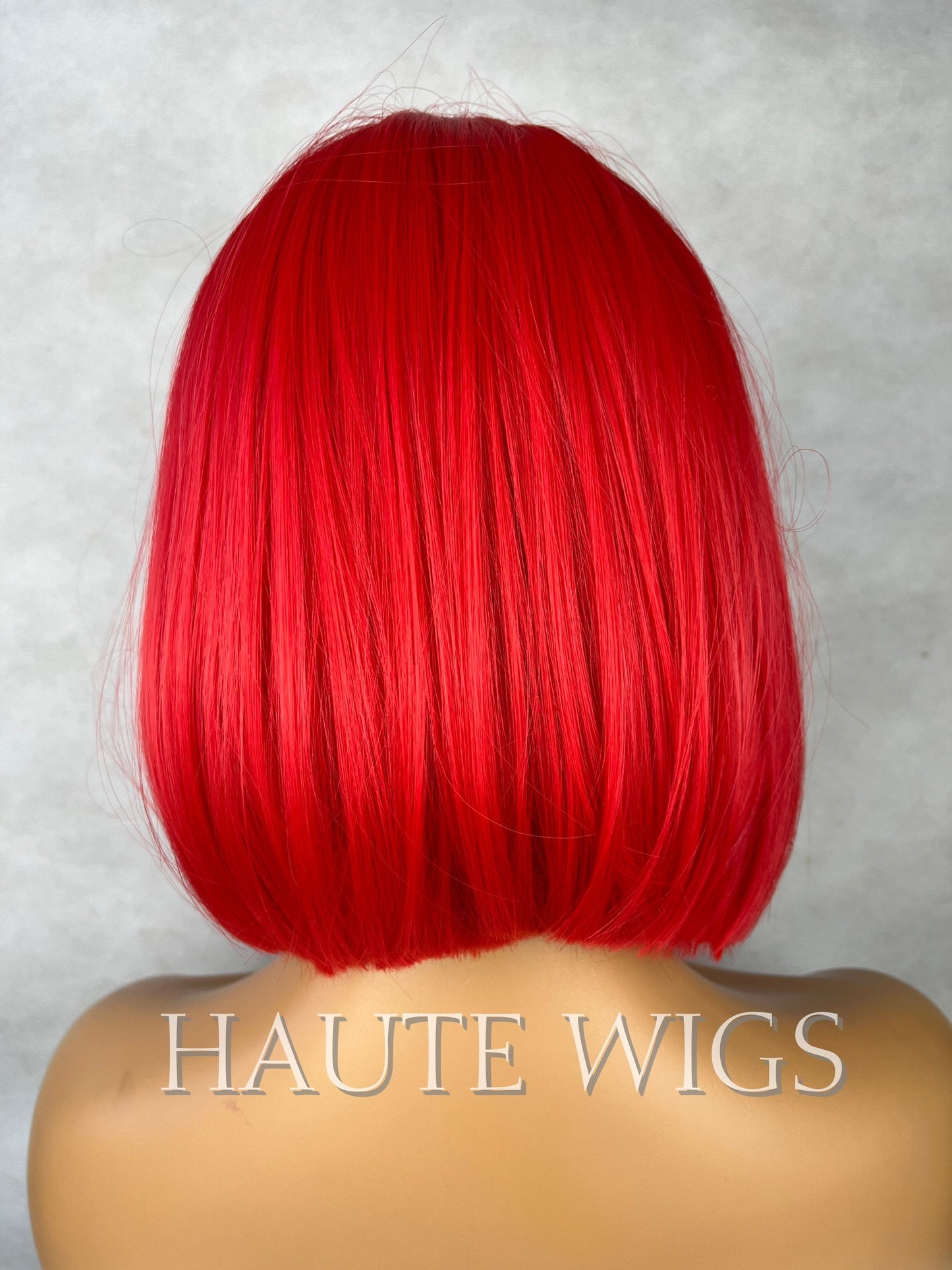 Sharp & Straight Short BOB Womens Wig 12 Inch Bright and Deep Red With Fringe Bangs Ladies Wigs Blunt Cut Haute Wigs Gift For Her