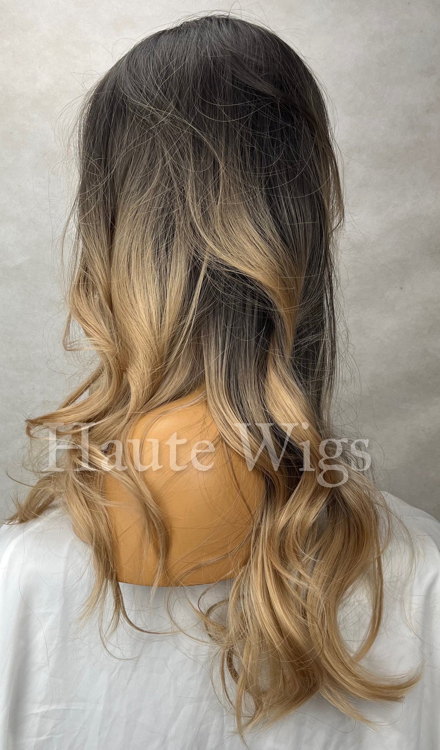 Heroine - Mid Brown W Golden Sunkissed Blonde Ombré Highlights Streaks Balayage Layered NO Lace Front WAVY
