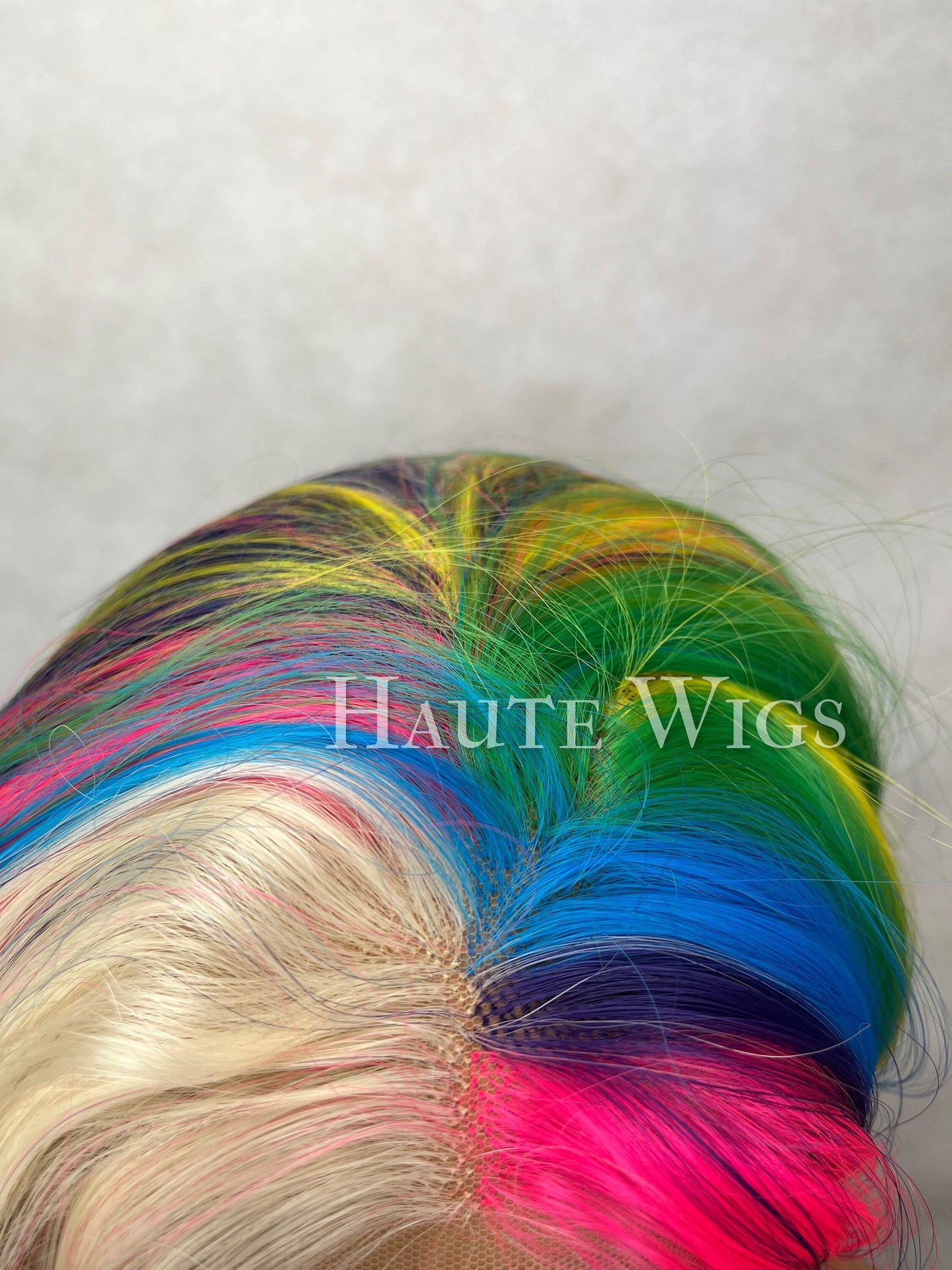 Psychedelic Barbie - Lace front 34 Inch Bright Green Blue Pink Blonde streaks Wig haute straight Wigs Ladies
