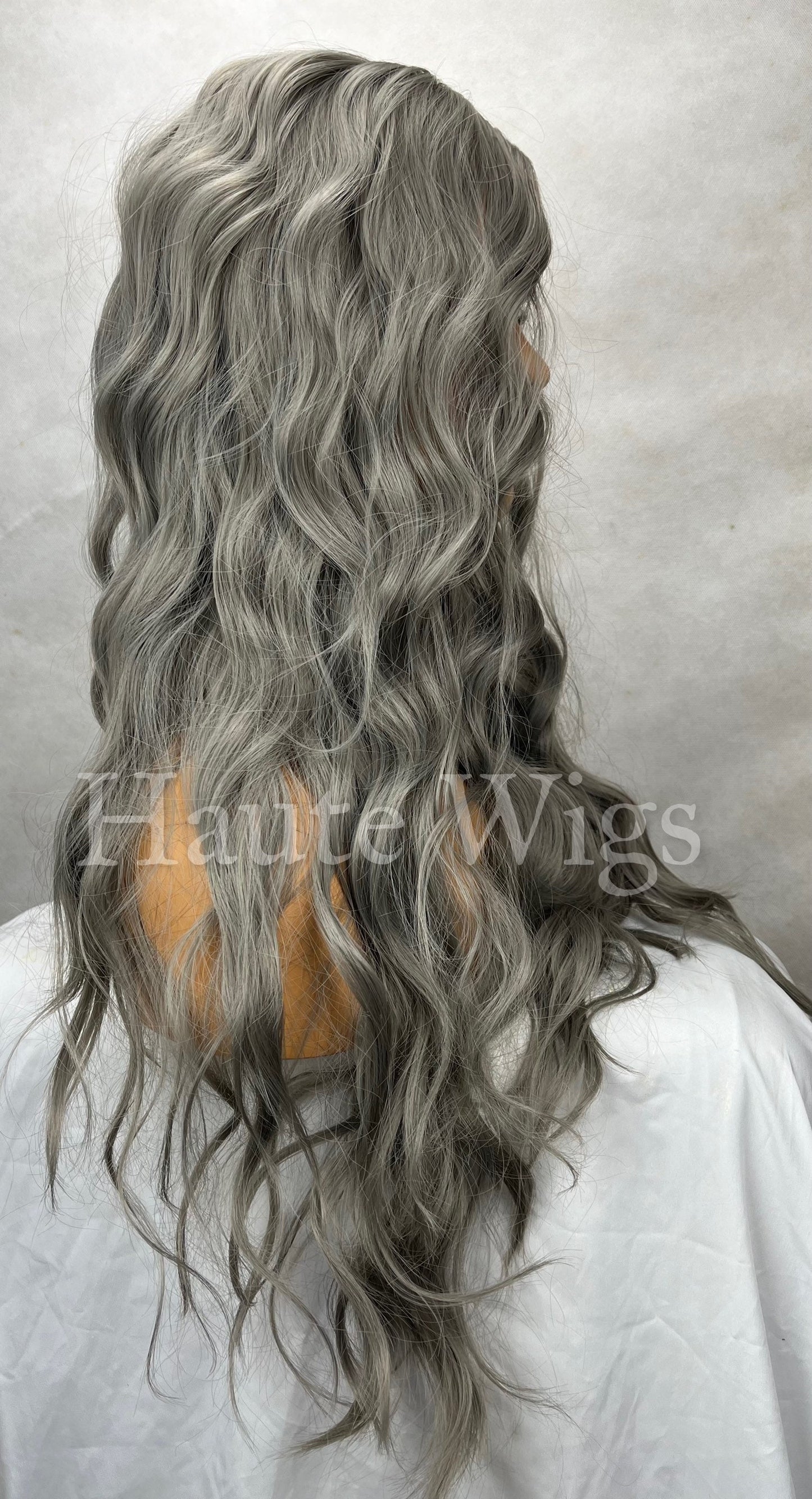 Ash Platinum Gray Wavy Wig: 24 Inch Lace-Free Women's Wig