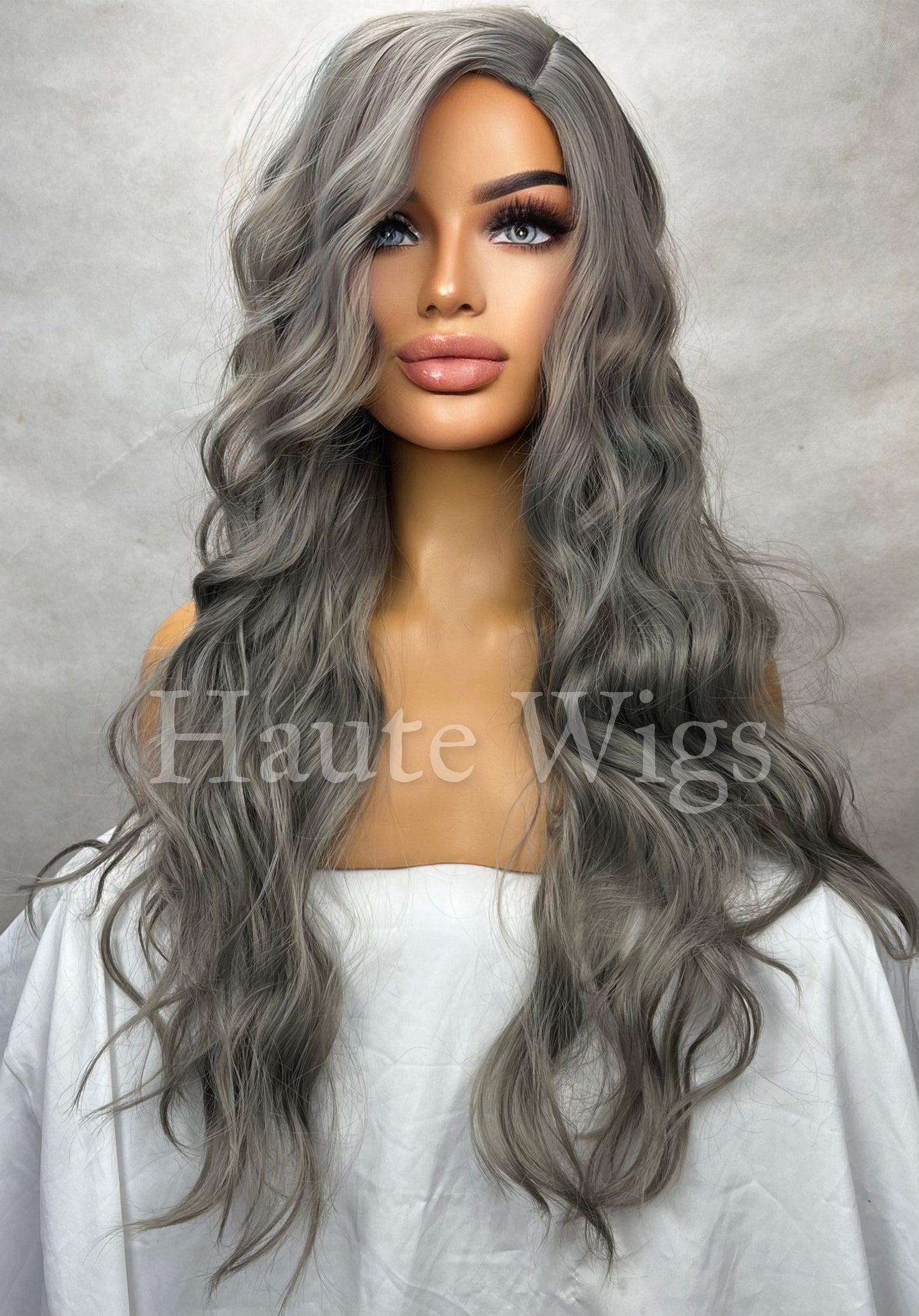 Ash Platinum Gray Wavy Wig: 24 Inch Lace-Free Women's Wig