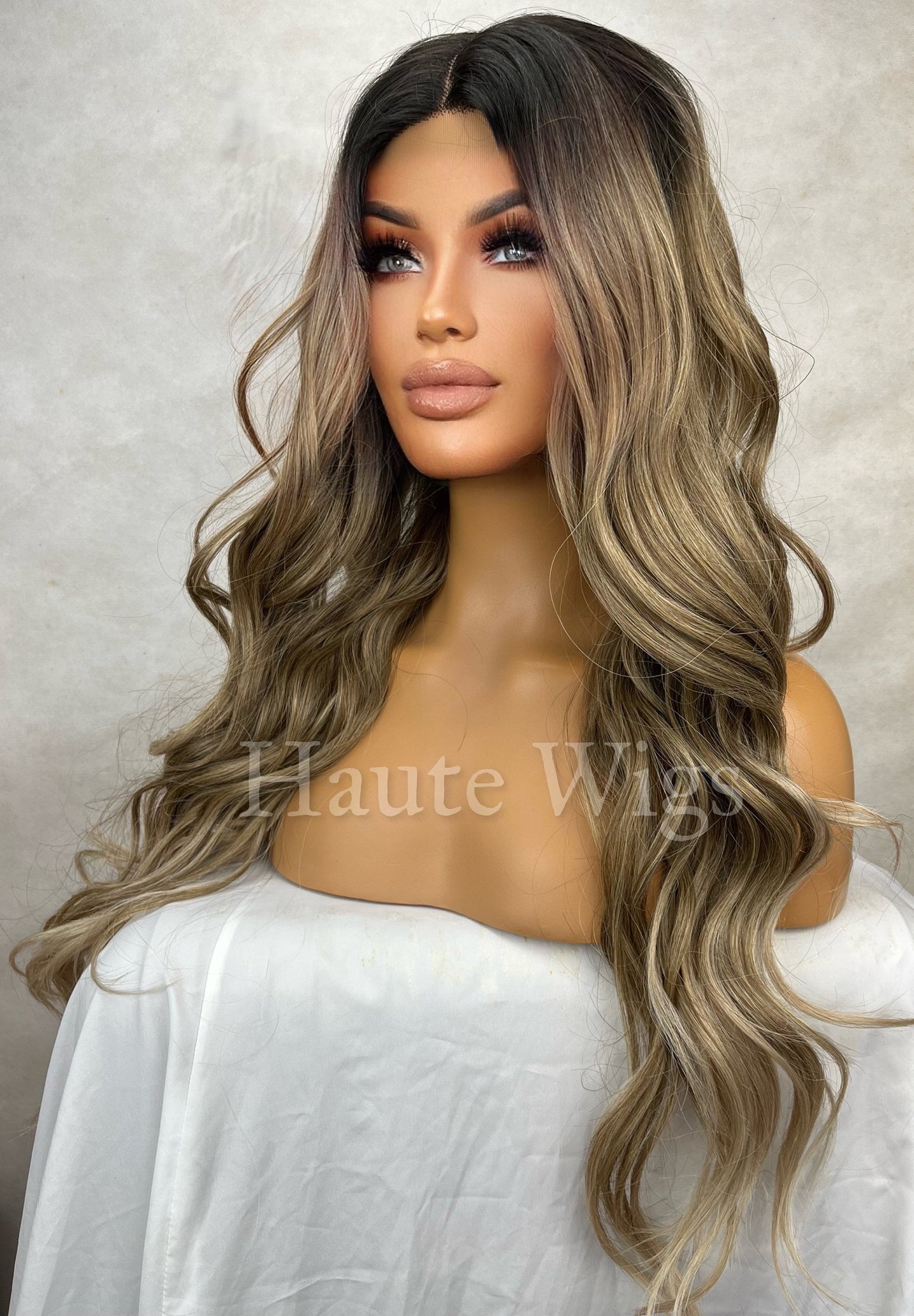 FREE PART Ash Blonde Wig: 28 Inch Wavy Lace Front Wig with Silver Highlights