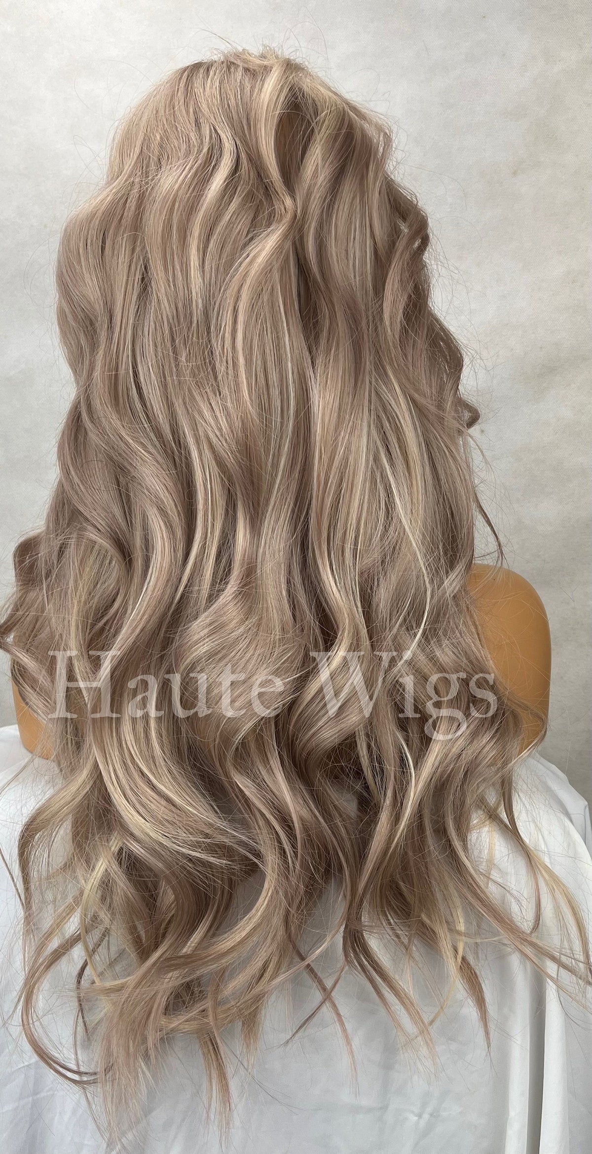 Long Ash Blonde Wig: Wavy Synthetic Wig with Bangs, 24 Inch