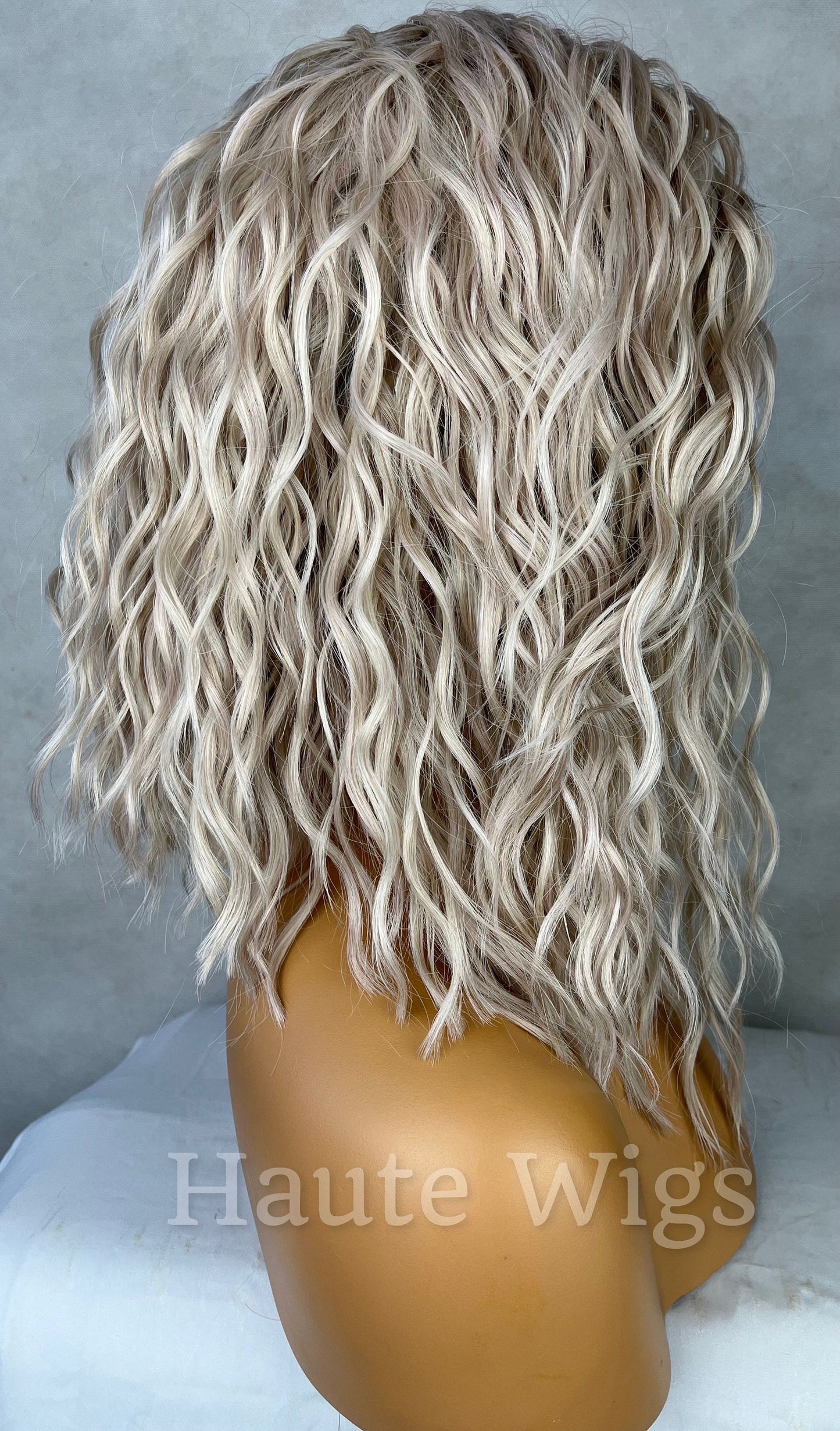 Wavy Bob Wig: Platinum Ash Blonde, 14 Inch Lace Front