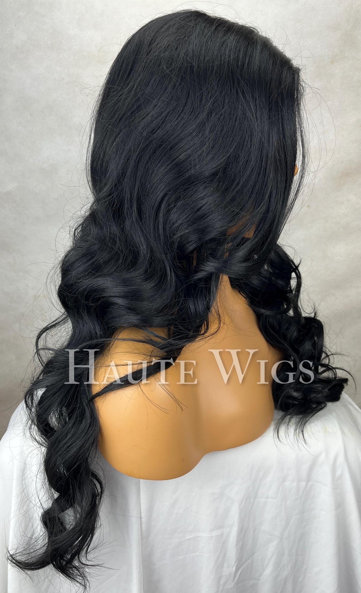 24 Inch Black Wavy Wig: Layered Human Hair Lace Front Wig