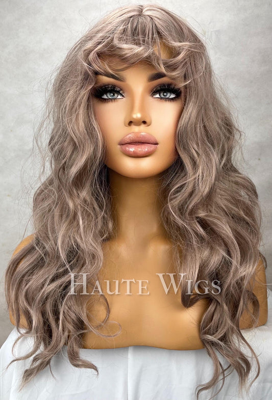 Wavy Ash Blonde Wig: Long Synthetic Wig with Bangs