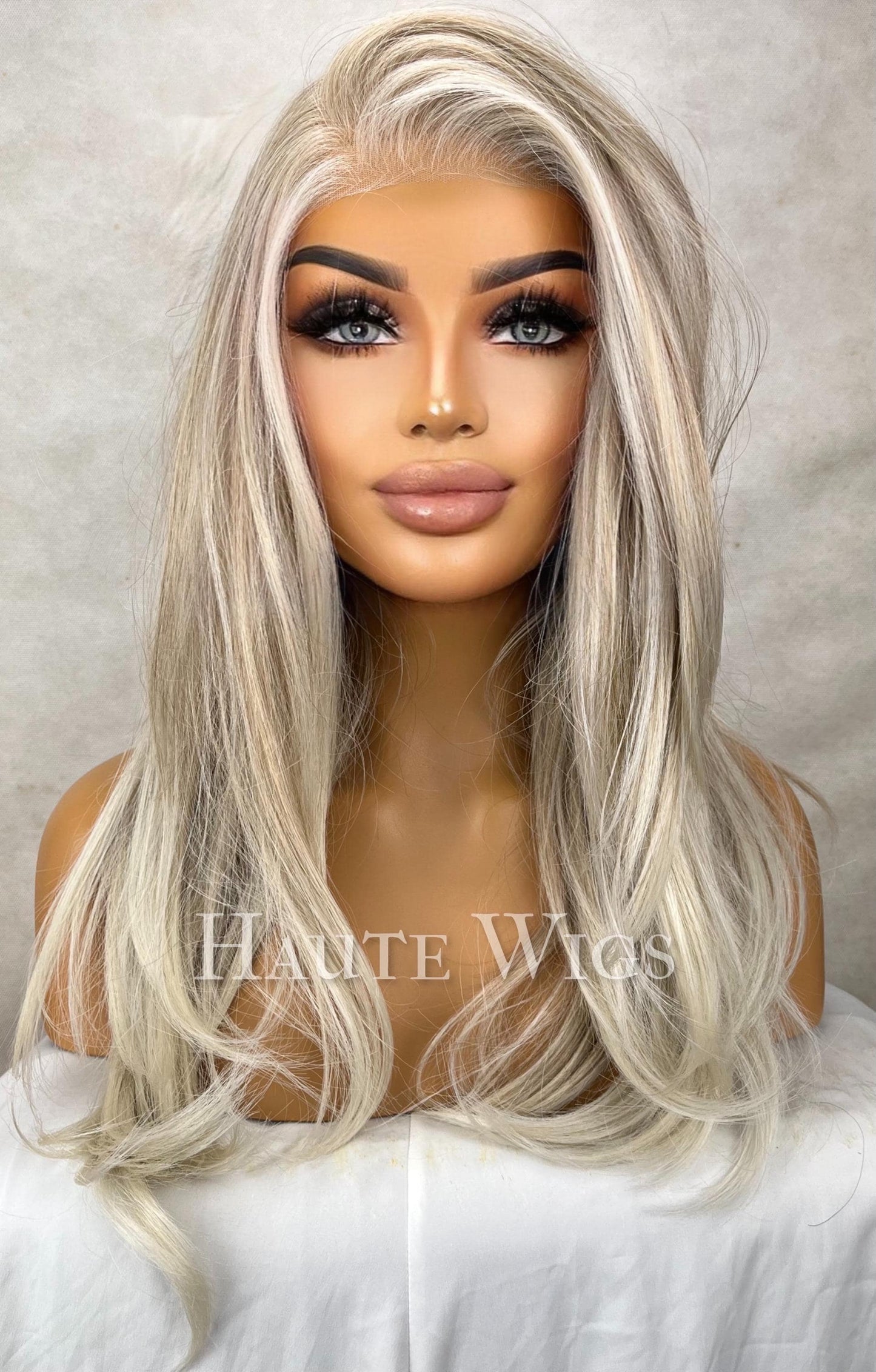 FREE PART Glorious Layered 22 inch Light COOL Tone Ash Blonde Wig No ombré Womens Long Wig Lace Front Realistic Straight Ladies Wig