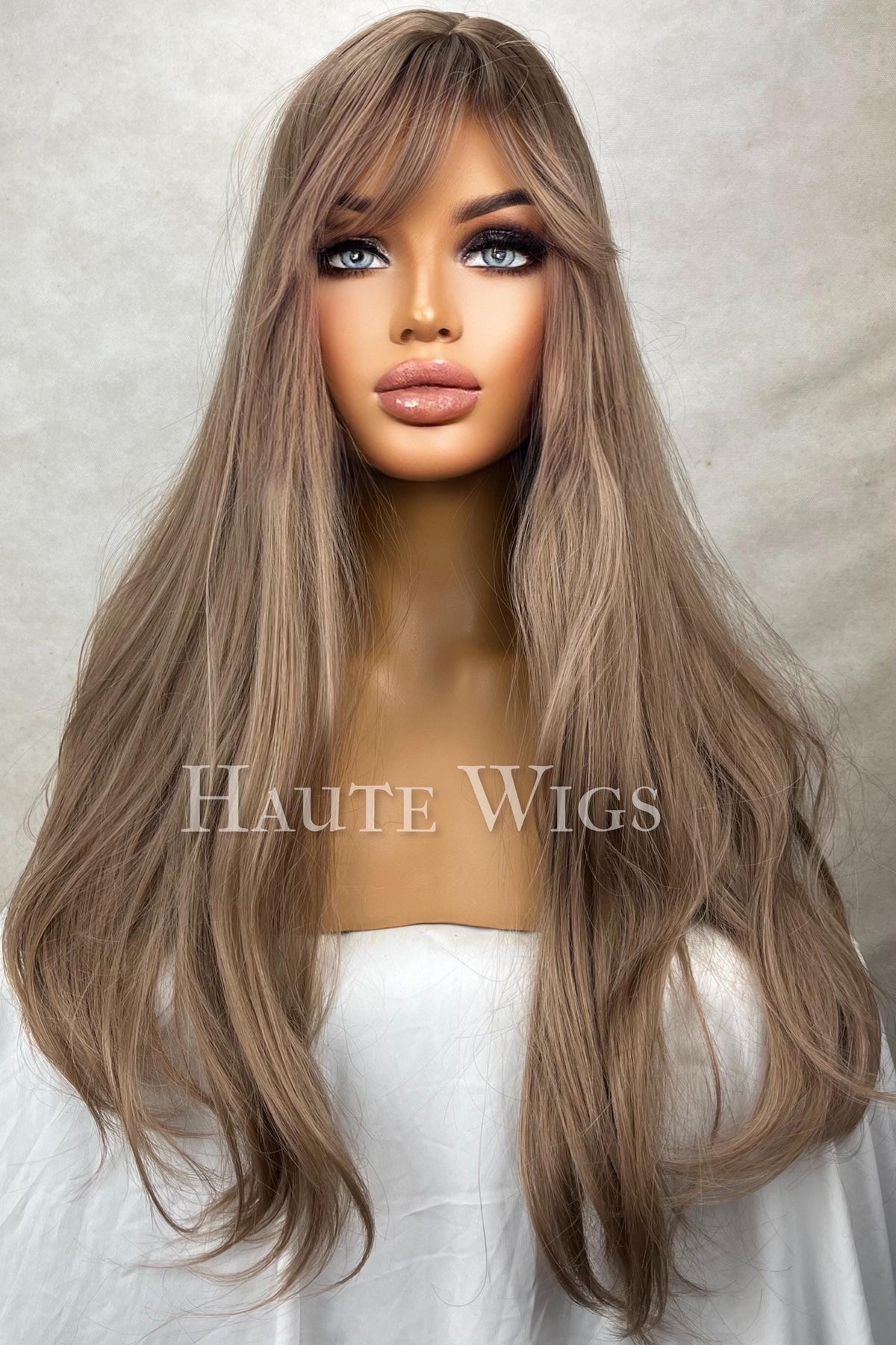 Light Brown Balayage Wig: 26 Inch Wavy Synthetic Hair with Bangs