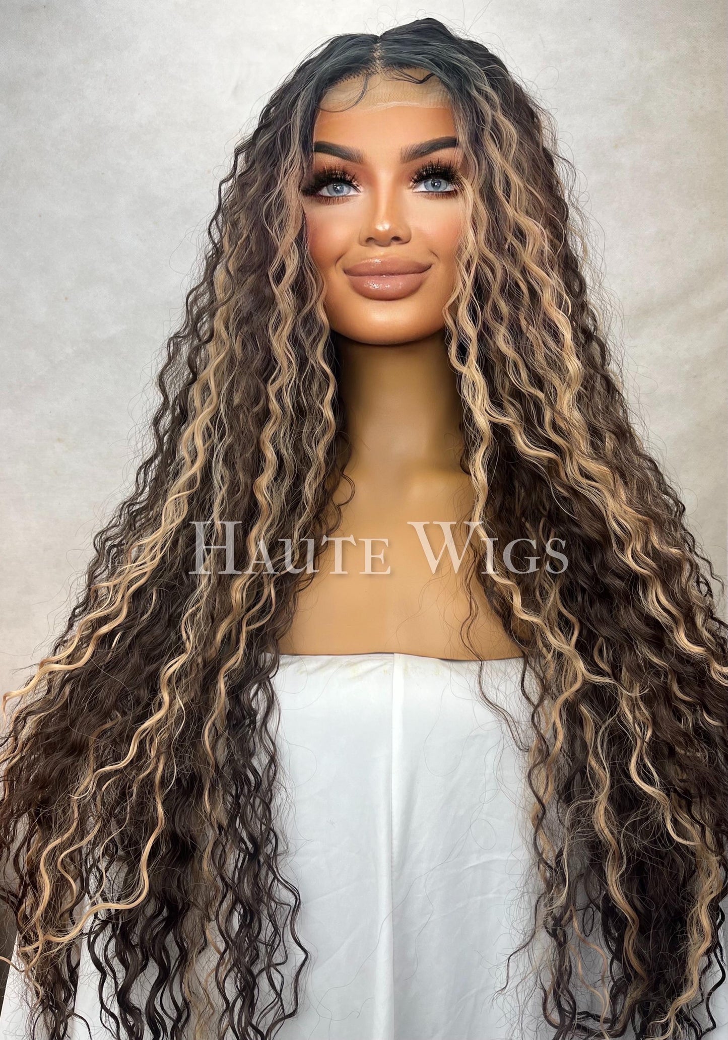 Mesmerised - Curly Perm Dark Brown Golden blonde Highlights Wig T part Lace Front Extra CURLY Water Waves Haute wigs costume wig or everyday