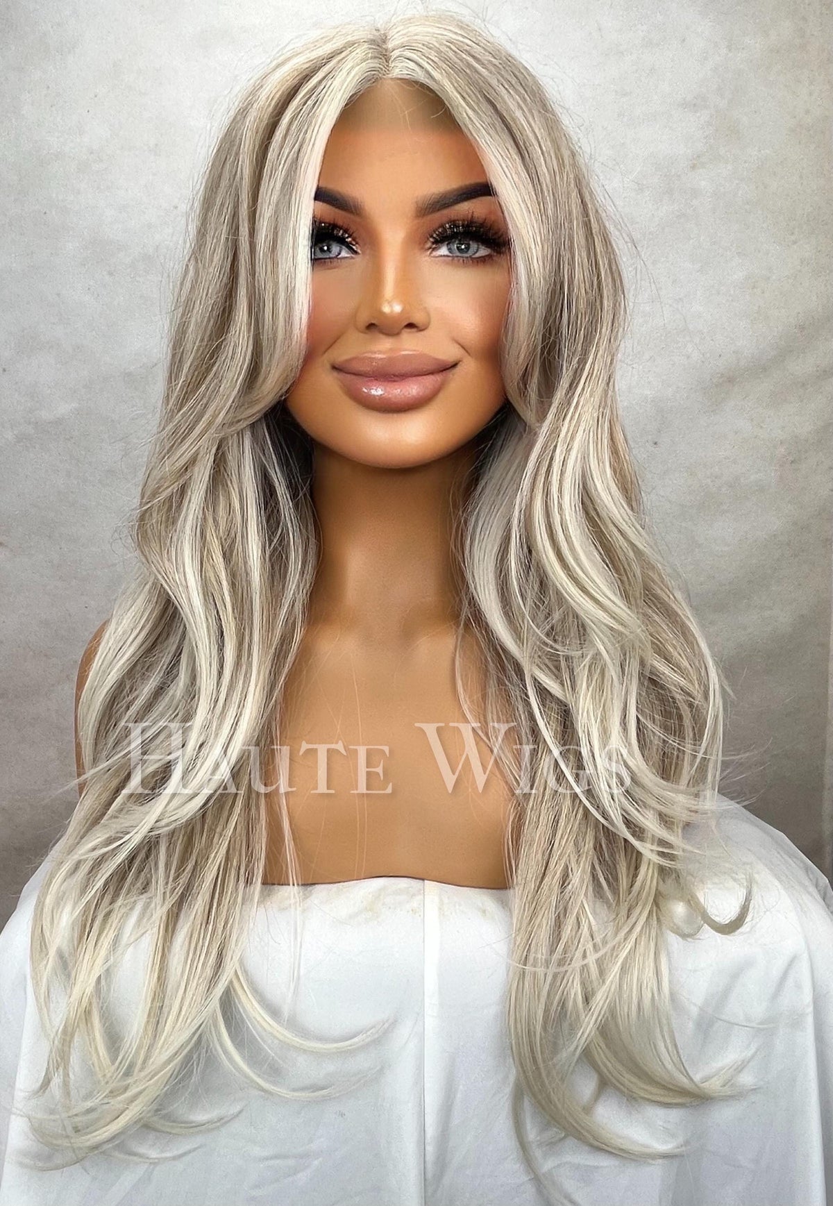 Cindy Ash Blonde White Balayage Highlights streaks 28 Inch Long Wig Layered Center Parting Low Density Lace Front Womens Haute Wigs