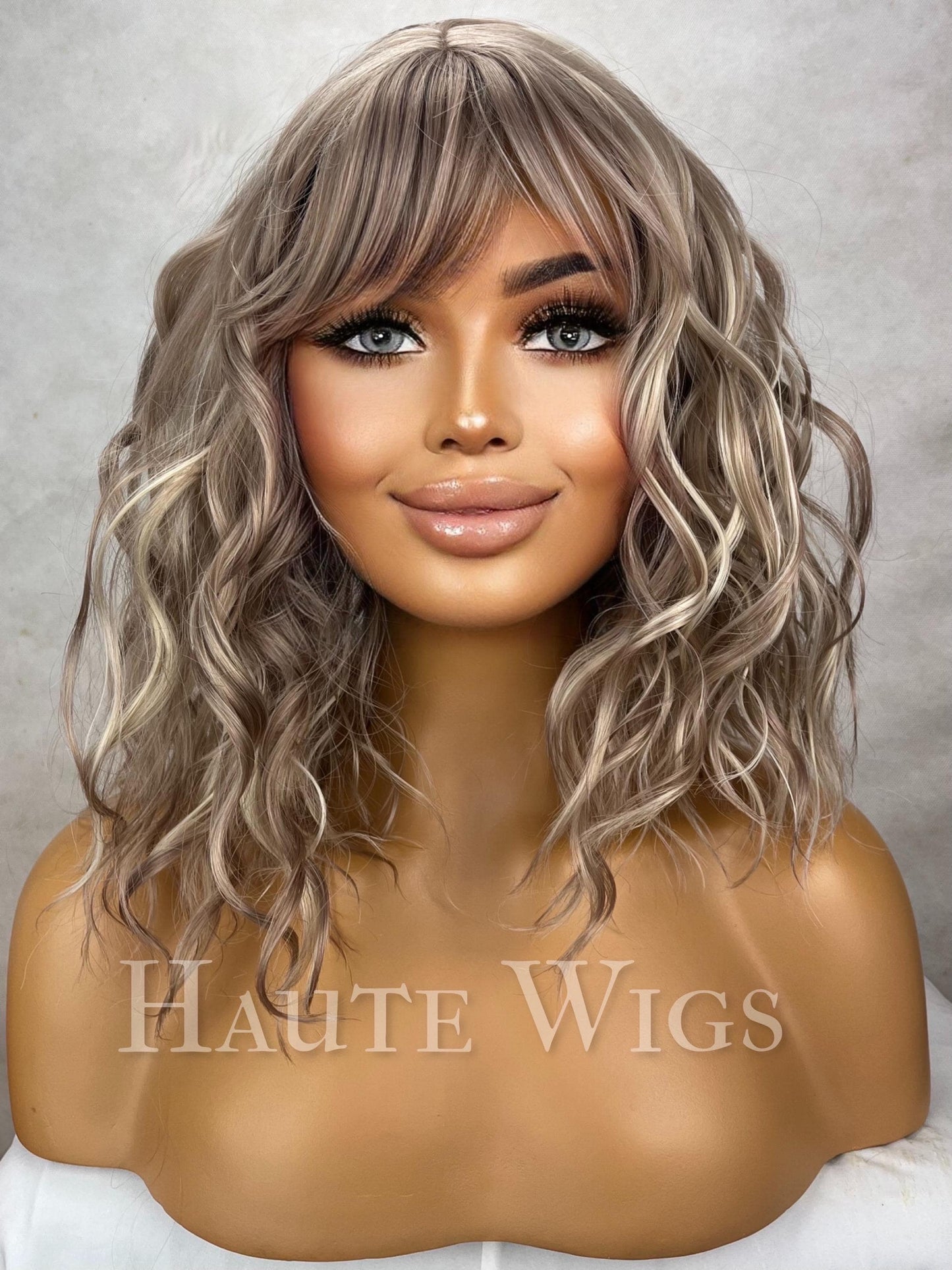 Ombre Ash Blonde Bob Wig: Short Wavy Wig with Bangs