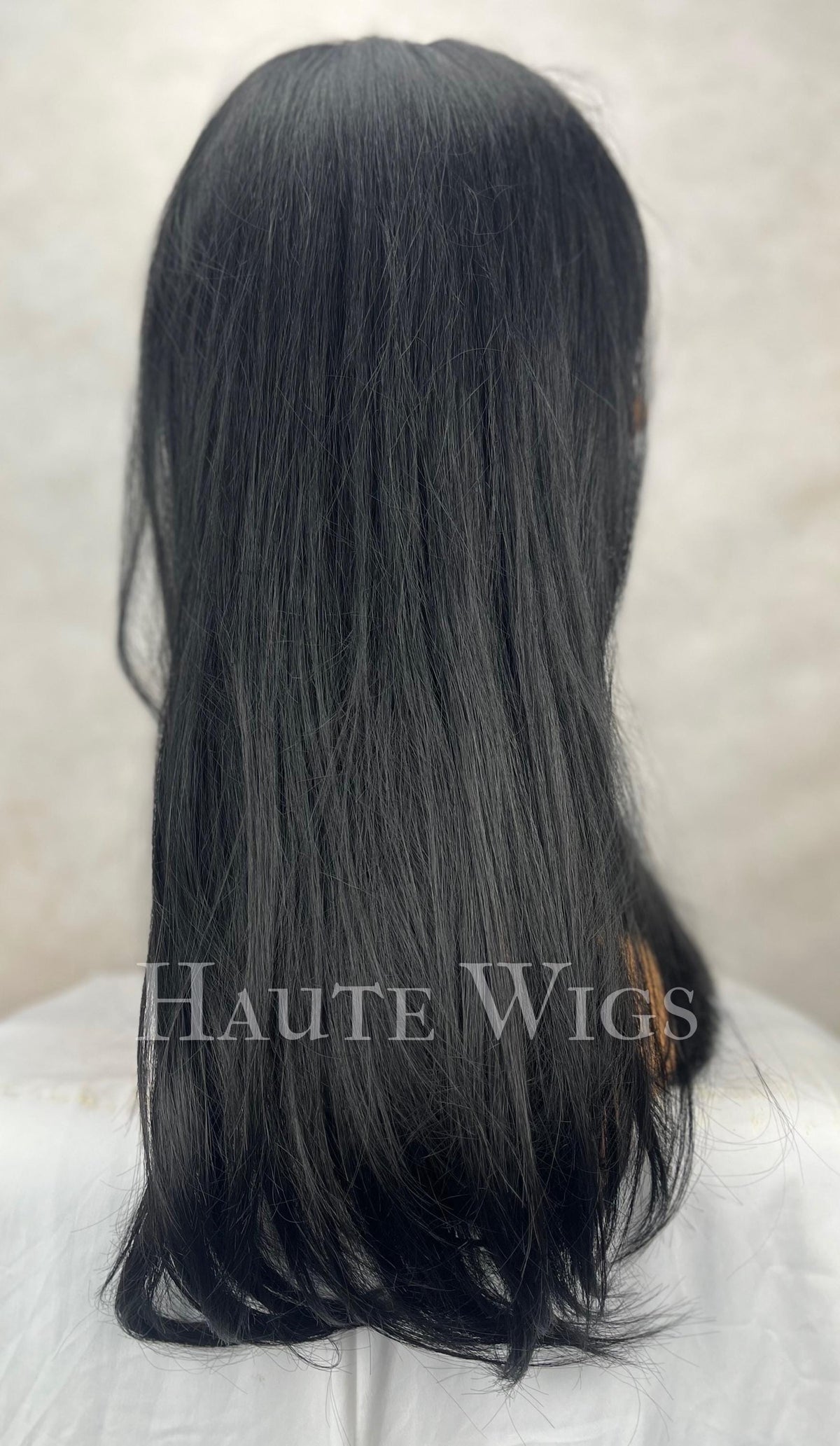 Black Wavy Wig with Bangs: 90s Inspired Synthetic Hair