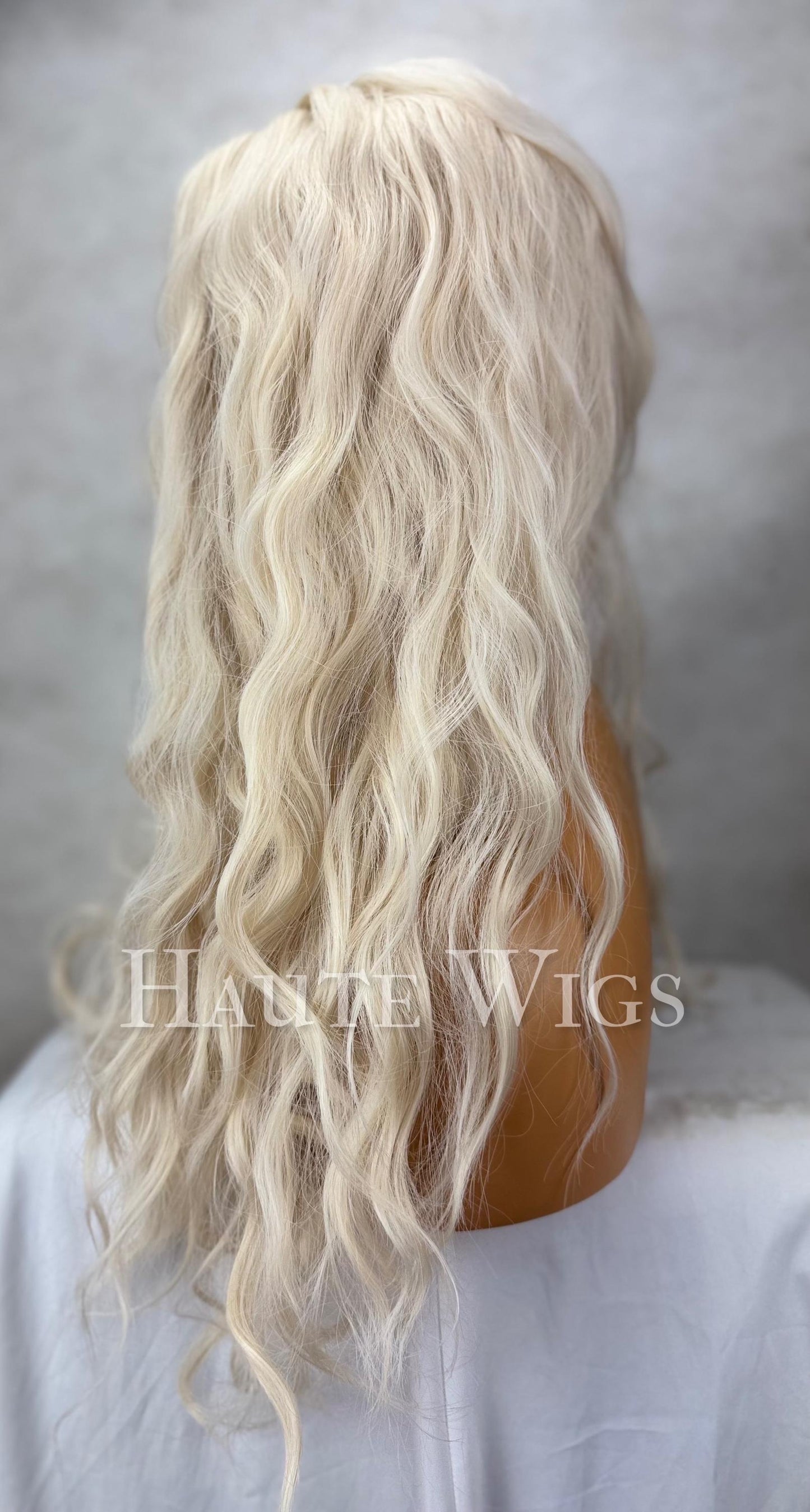 Platinum Blonde Wavy Wig: 22 Inch Heat Resistant Synthetic Hair