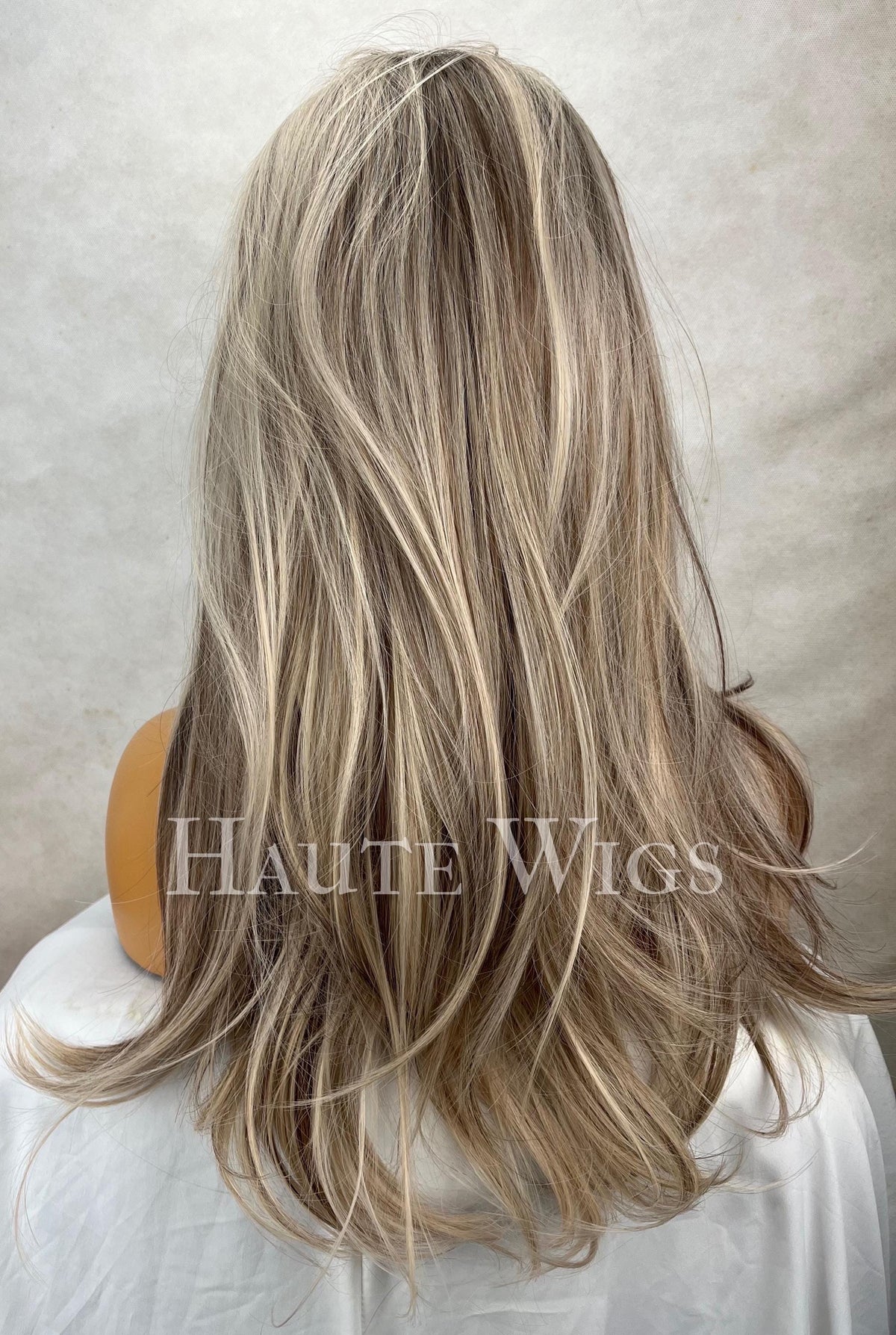 International beauty - 20 Inch Long Sexy Blonde Brown Wig Balayage Highlights Lowlights Womens Hair Lace Front Layered wavy straight haute