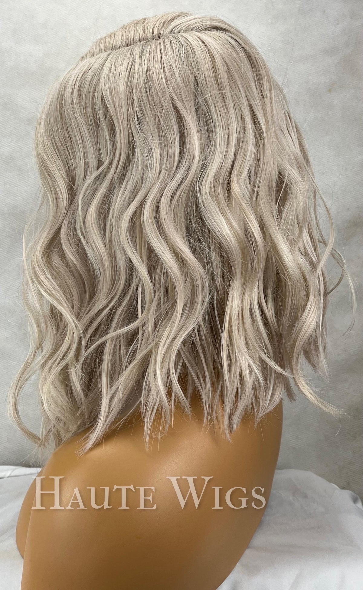 Platinum Ash Blonde Wig: Wavy Bob, HD Lace Front, Human Hair Blend