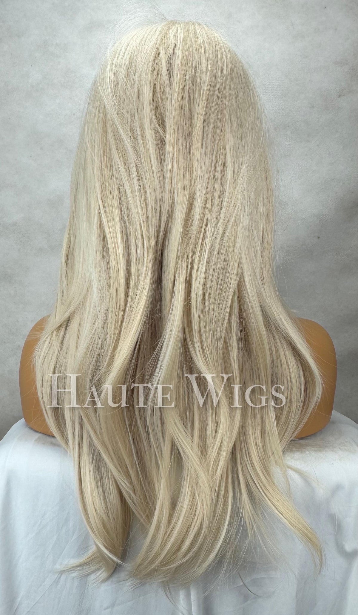 Blonde Straight Wig: 20 Inch Layered Heat-Resistant Synthetic Hair