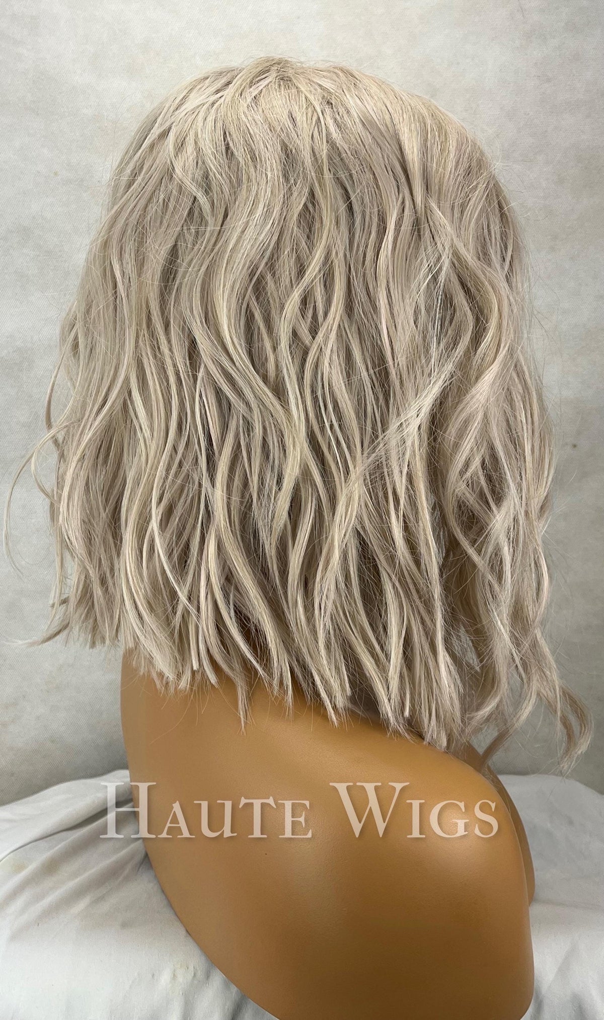 Platinum Ash Blonde Wig: Wavy Bob, HD Lace Front, Human Hair Blend