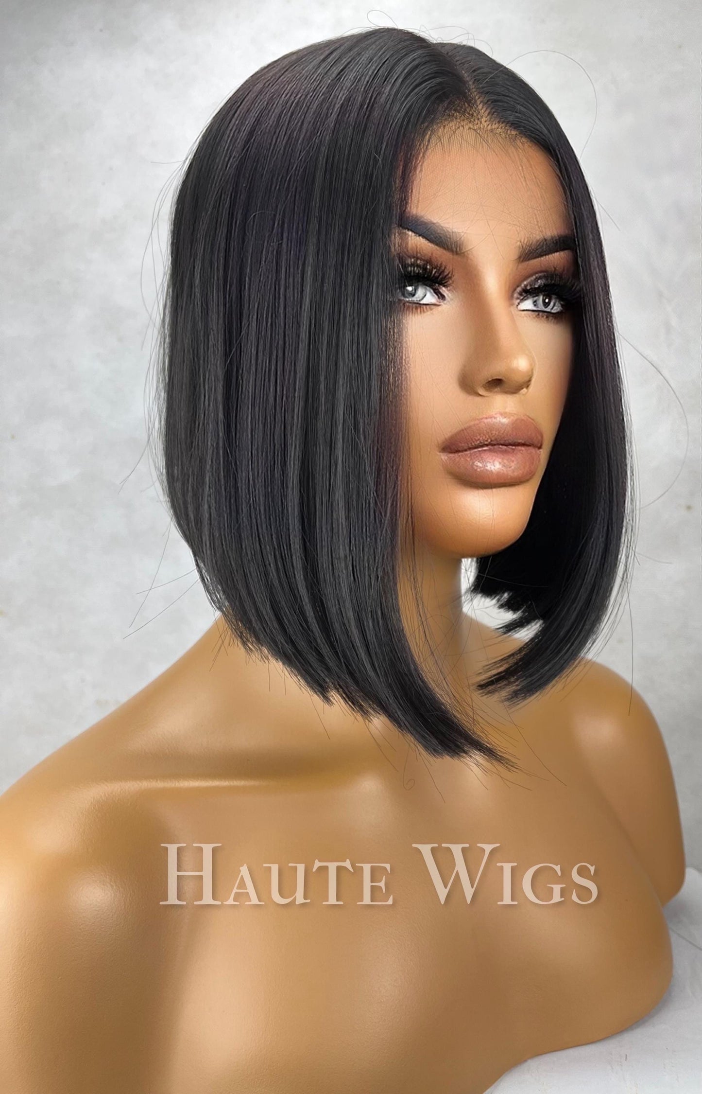 So chic - Black Short Bob sexy 12 Inches Lace Front Human Hair Womens Wig Ladies  Luxury Baby Hairs Center Parting Straight