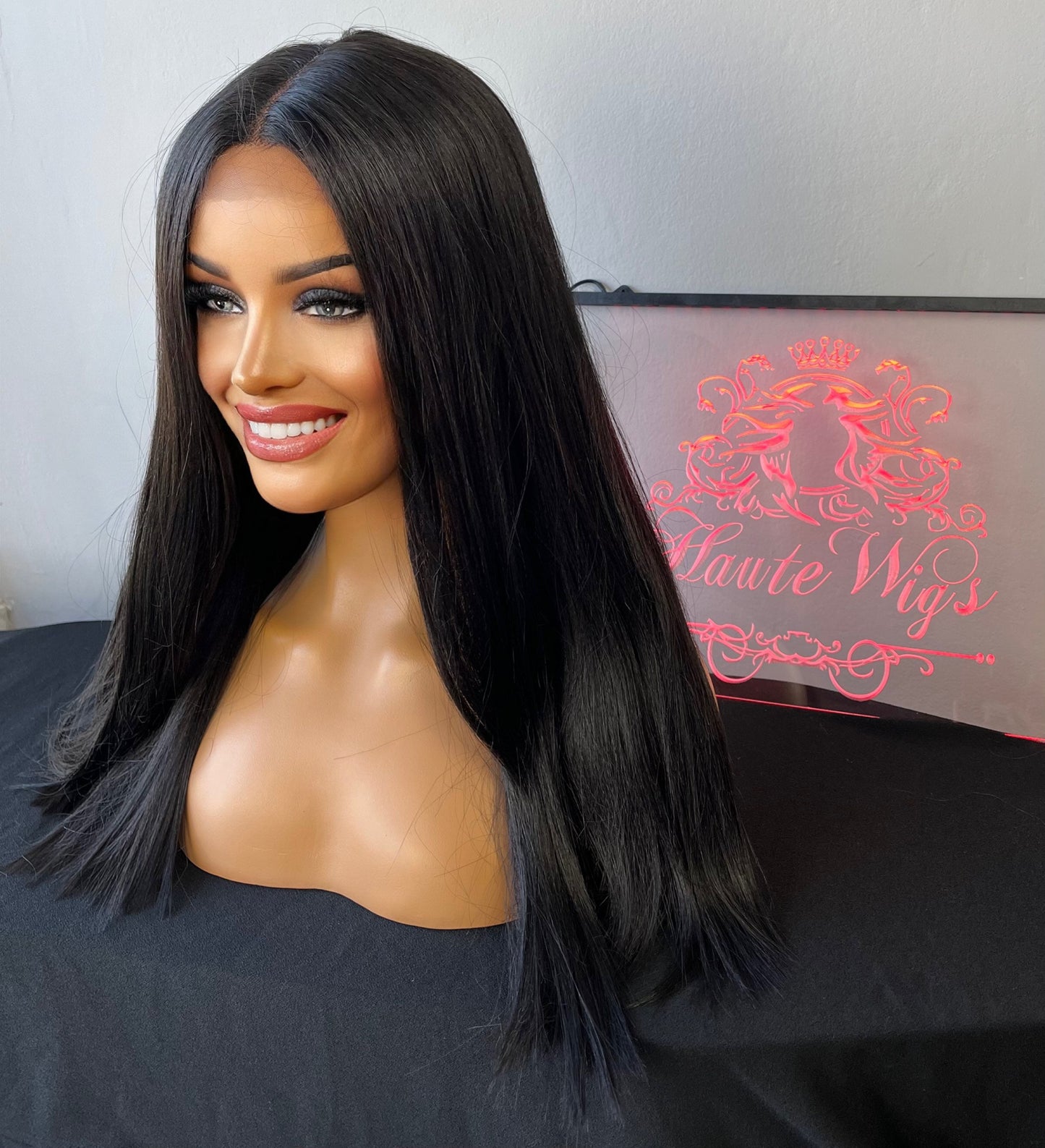19 Inch Dark Black Wig Long Straight Medium Density Womens Wig Human Hair Blends Lace Front Wigs Realistic Beautiful Baby Hairs