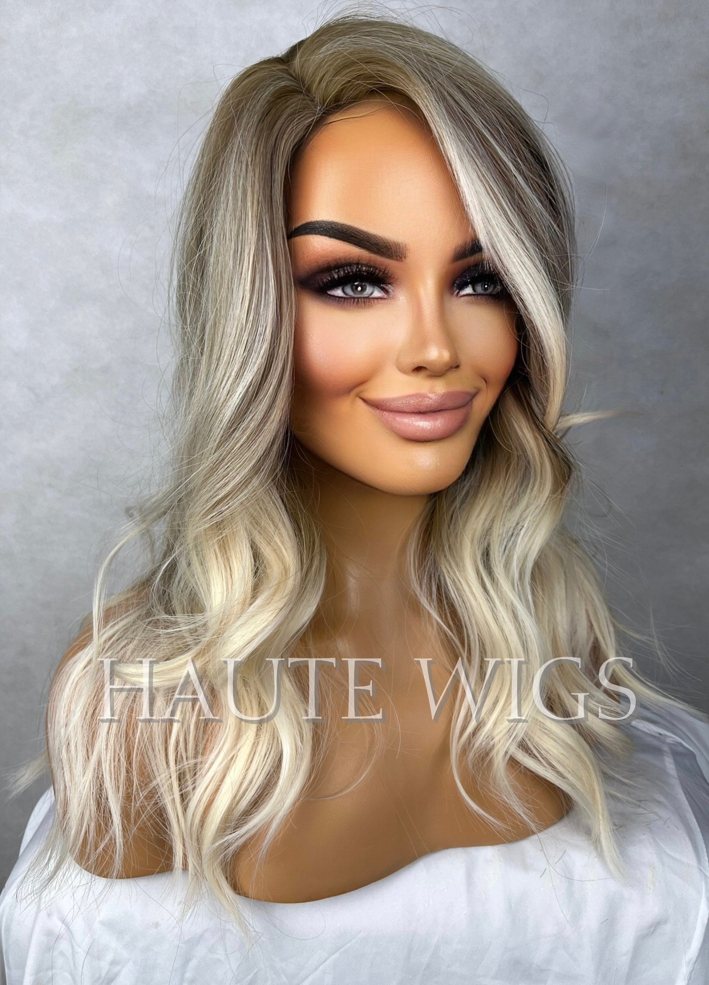Lace Front Ash Blonde Brown Balayage Highlights streaks 16 Inch Bob Wig Wavy Center or Side Parting Womens Wig Eye Catching Short