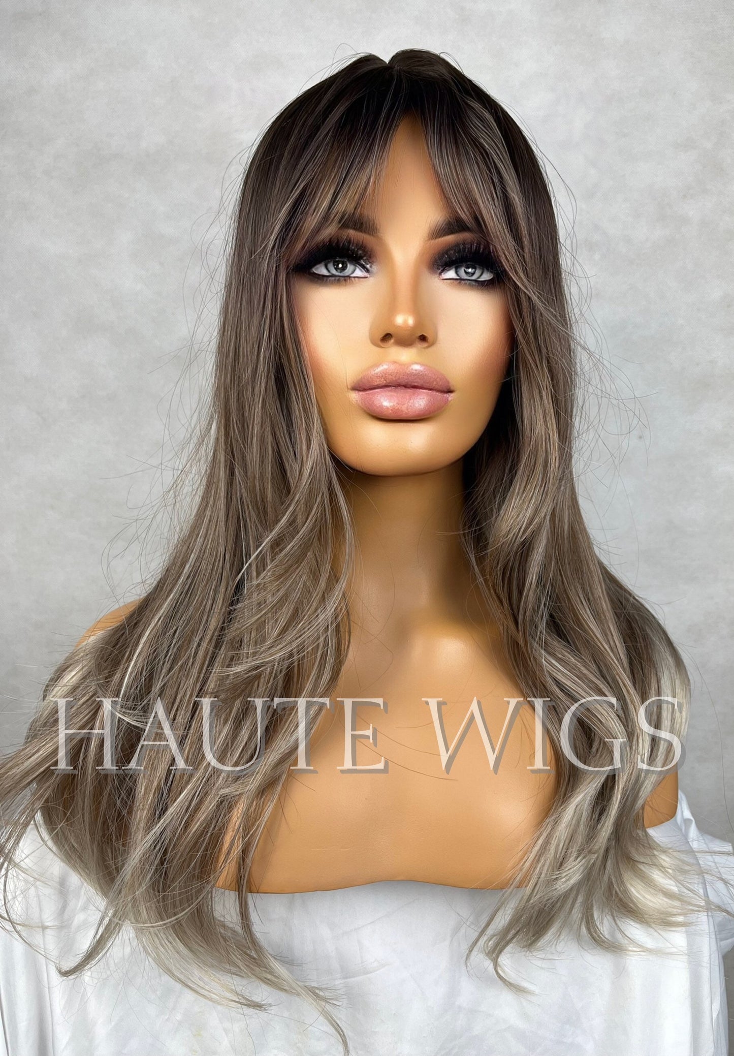 Layered Beautiful 16 Inch Ash Blonde Cool Toned Dirty Ombre Brown Wig With Fringe Bangs Center Parting Short BOB Wavy Synthetic Hair Wigs