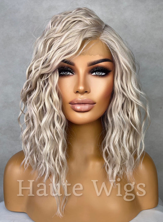Platinum Ash Blonde 14 Inch Bob Wig White Silver Tones Wavy Human Hair Deep Side Parting HD Lace Front Womens Wig Eye Catching Short