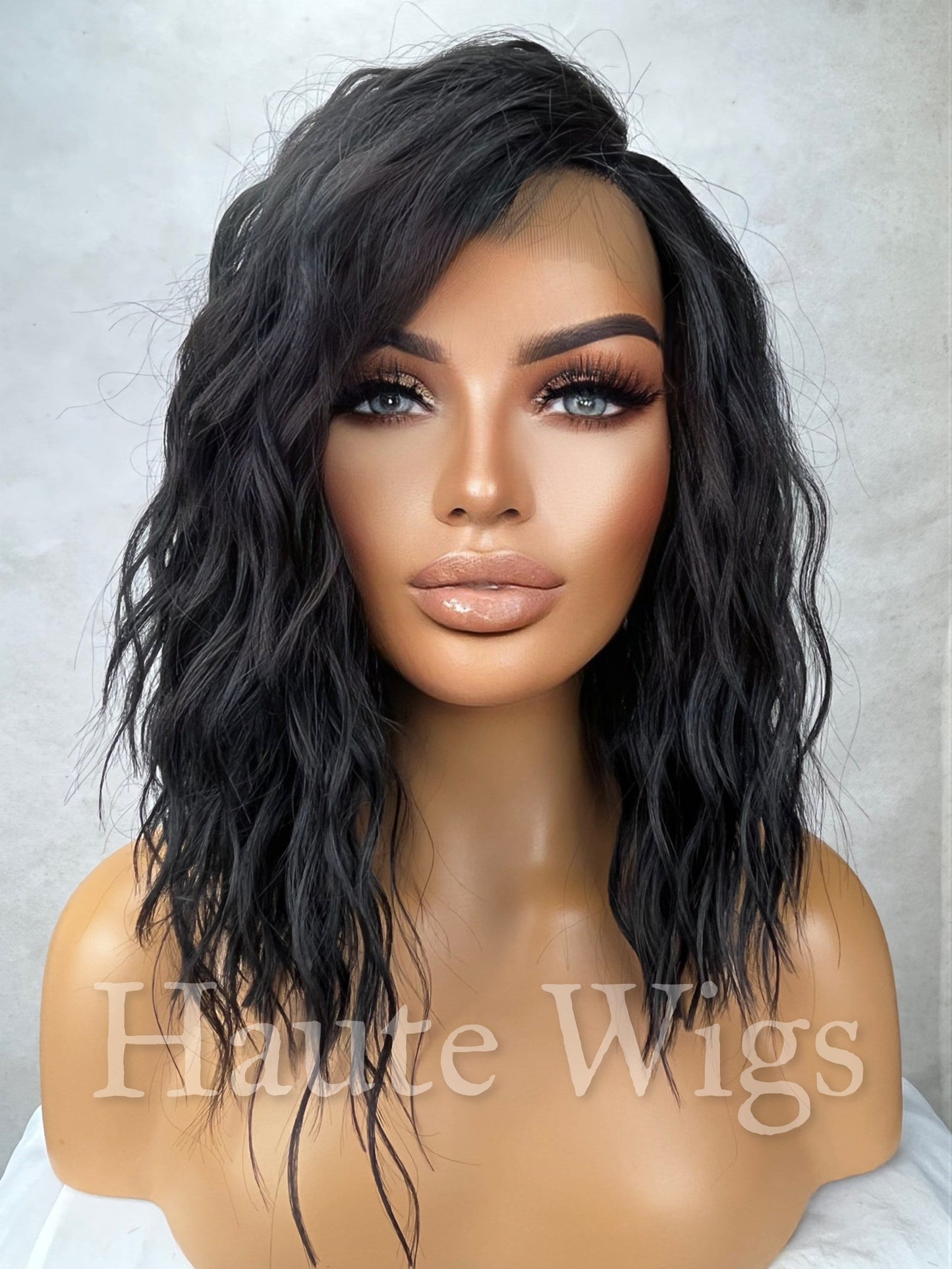 Dirty Secret - Black 14" Bob Wig Wavy Human Hair Deep Side Parting HD Lace Front Womens Wig Eye Catching Short Gift For Her Everyday Haute