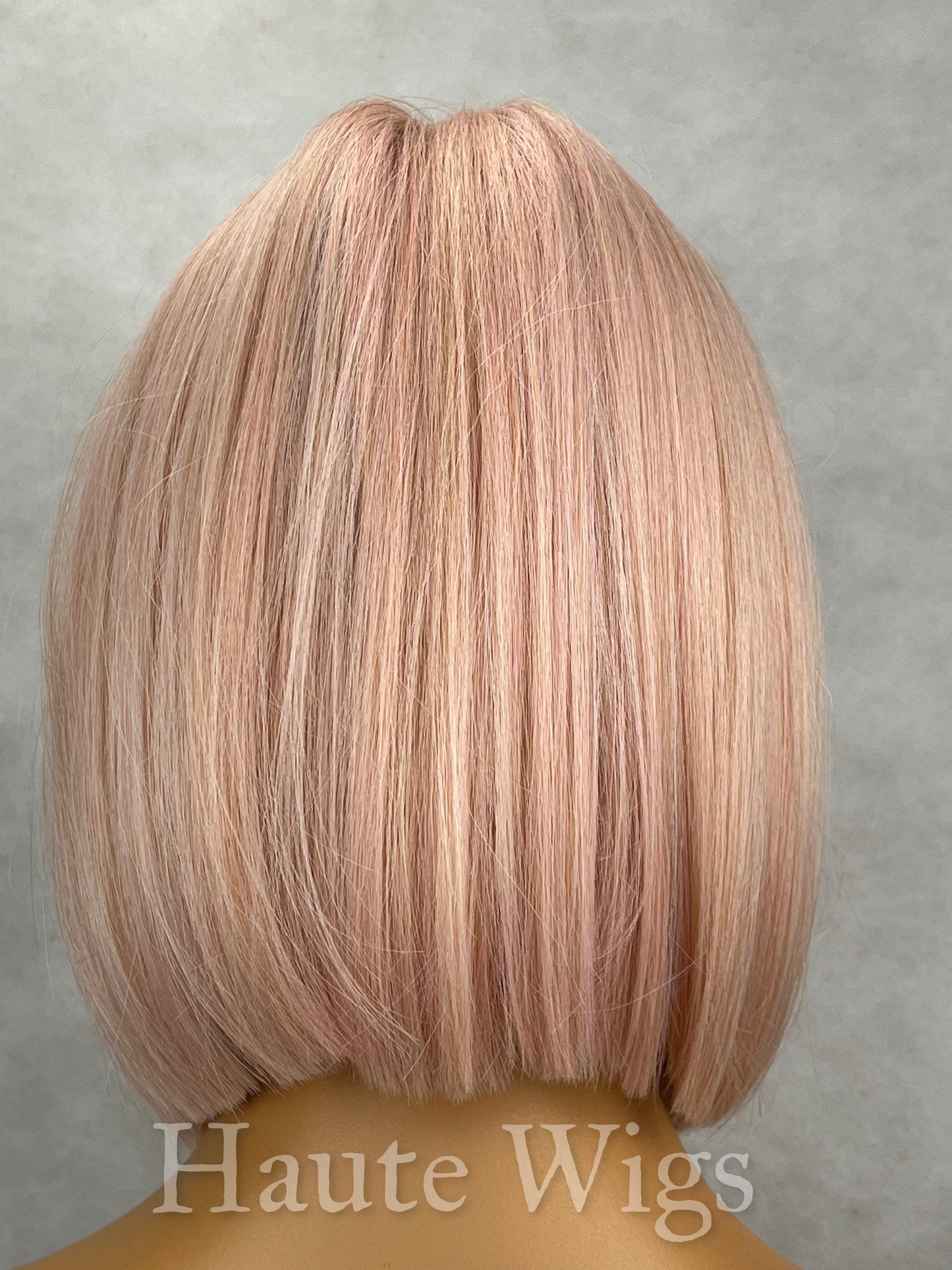 Strawberry Milkshake - Light Baby Pink Nude BOB 12 inch Wig Straight Center Parting Low Density Human Hair Blends Lace Front Haute wigs