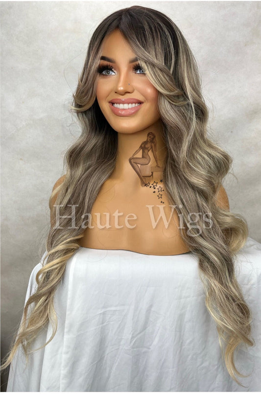 Pin up Model - Wavy 24 inch Light COOL Tone Ash Blonde Wig ombré Womens Long Wig Lace Front Realistic Old Hollywood Ladies gift