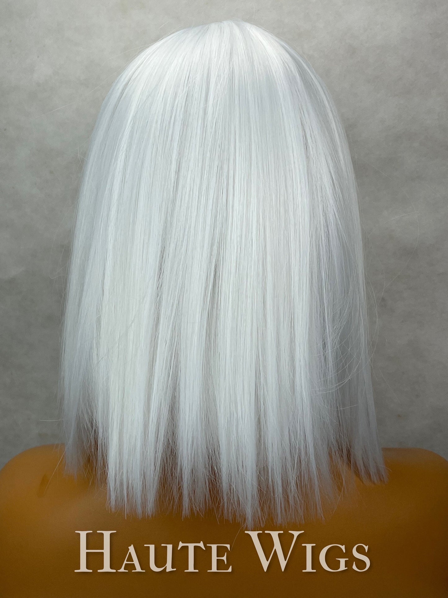 Iced out - Short Ash White Platinum Blonde BOB 14 inch Wig Straight Center Parting Low Density fringe bangs vegan friendly Haute Wigs